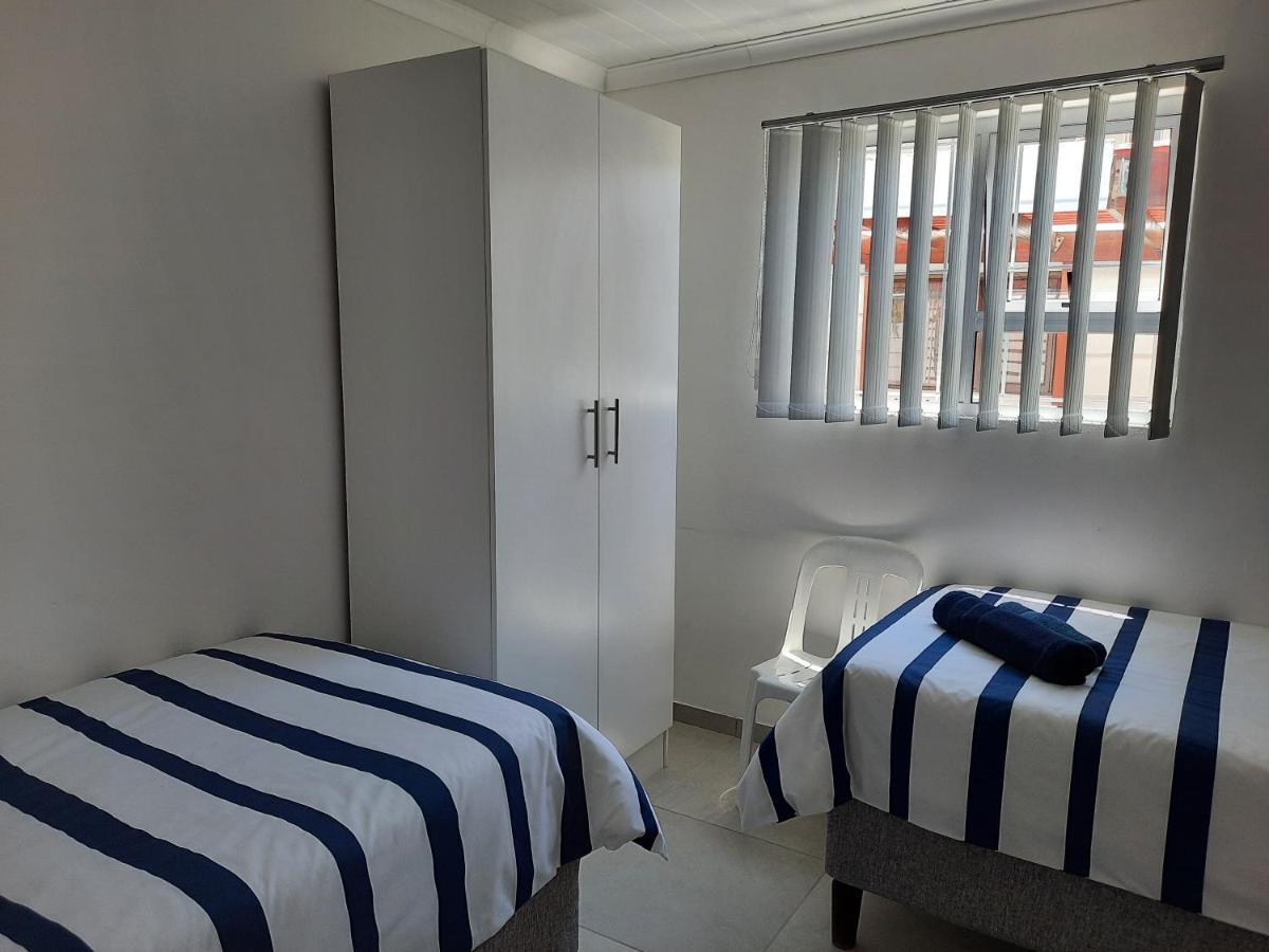 Covenant Place Cape Town Exterior photo